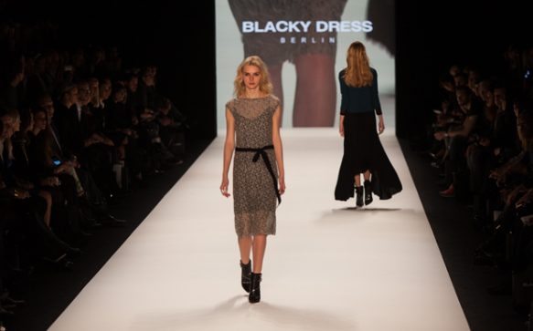 Rebellion of Class! Blacky Dress Berlin A / W 2014