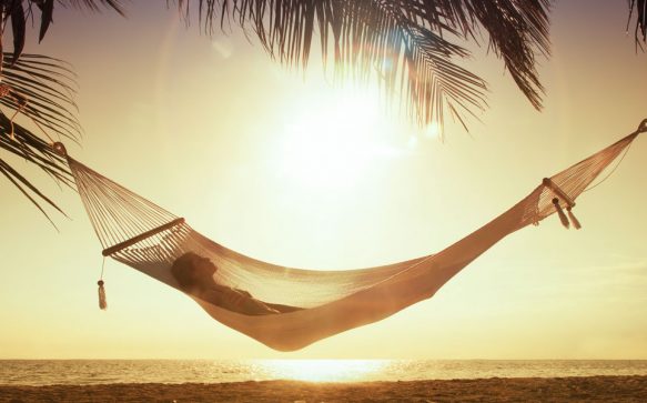 After Sun Care: So pflegst du deine Haut nach einem Sonnenbad richtig