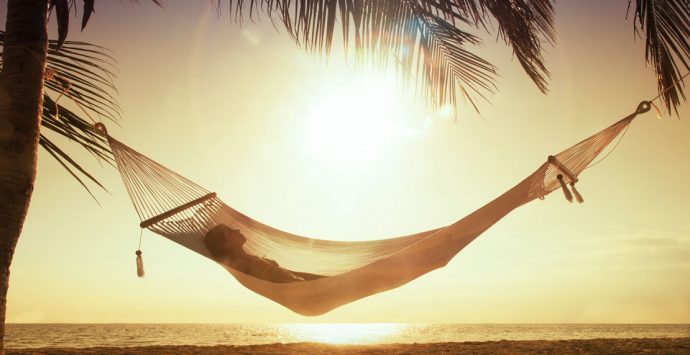 After Sun Care: So pflegst du deine Haut nach einem Sonnenbad richtig