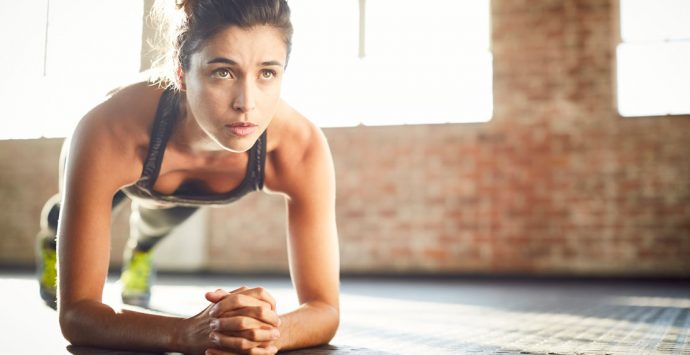 Isometrisches Training: Straffe deinen Körper ohne Bewegung