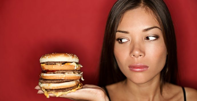 15 Gründe, warum du ständig hungrig bist und was du dagegen tun kannst