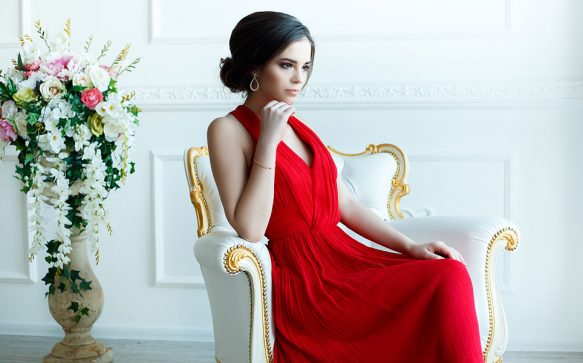 Entdecke dein perfektes Partykleid für 2018