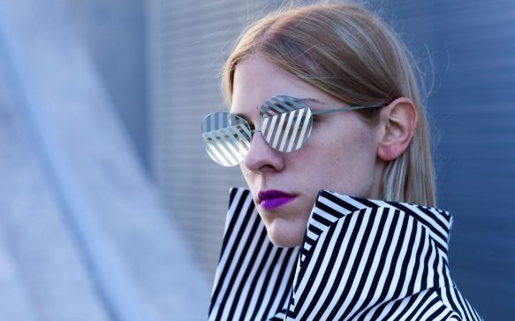 Editorial SLOMO STROBO