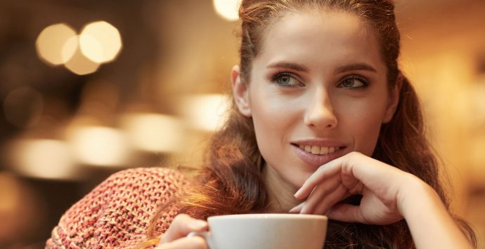 Männer ansprechen: So flirtest du ihn richtig an