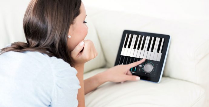 Klavier lernen per App: So gut sind die digitalen Pianokurse