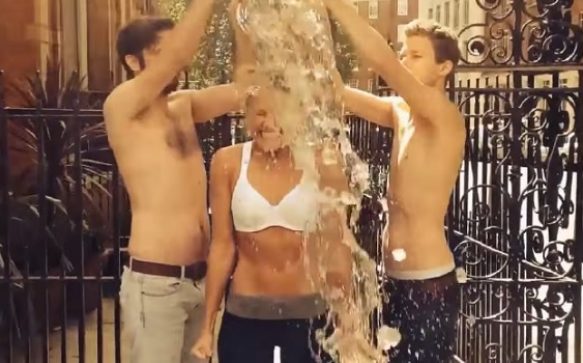 Die Ice Bucket Challenge wird zum Viralhit