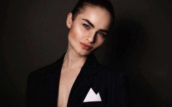 Model Marina Arsangerieva im Porträt