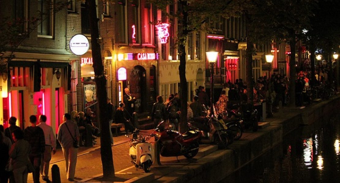 Amsterdam die frau sucht den mann