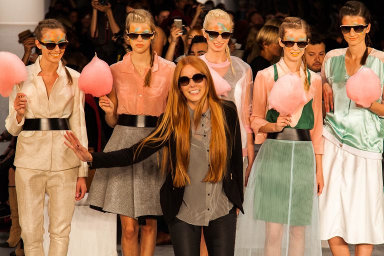 A suitcase full of dreams. Rebekka Ruétz S/S 15 Show