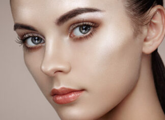 Strobing Make-up