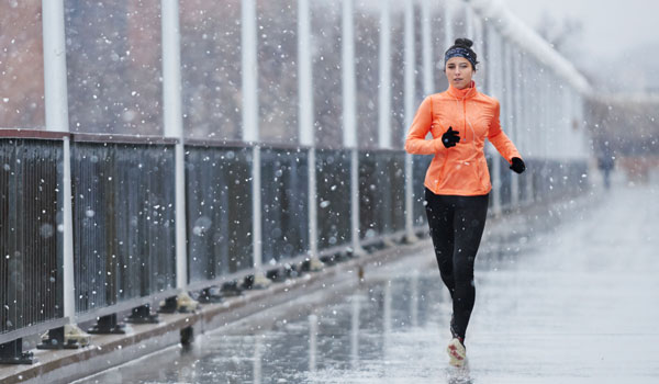 Joggen im Winter: Laufen in der Kälte 