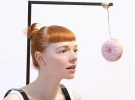 10 Warnzeichen, dass du zu viel Zucker isst