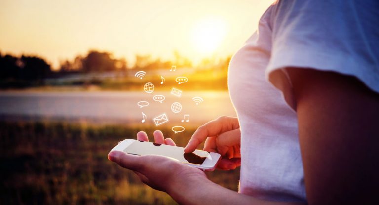 Digitaler Detox: 9 Tipps für die Entgiftungskur von Handy & Co.