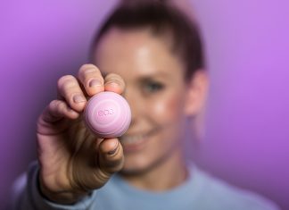 eos Visibly Soft Honey Apple