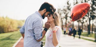 10 Gründe, warum wir uns in jemanden verlieben