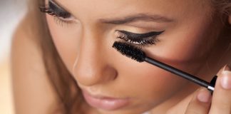 Make-up-Basics für Kontaktlinsenträger