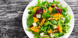 So wird dein Salat zur Kalorienbombe!