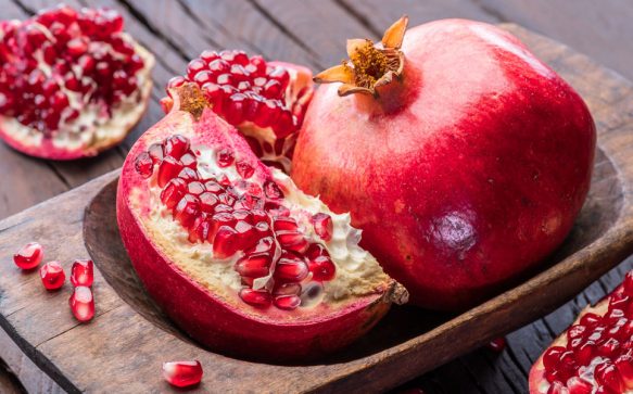 Granatapfel: So isst du Powerfrucht am besten