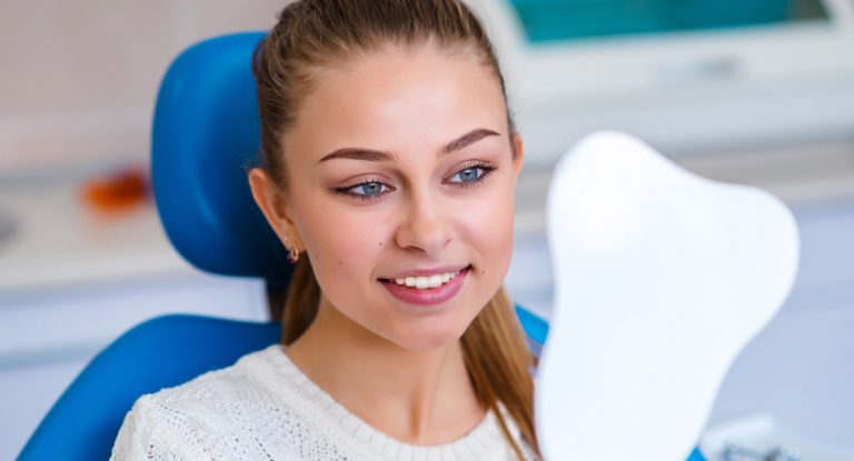 Fehlbisskorrekturen – Wenn eine Zahnspange allein nicht ausreicht