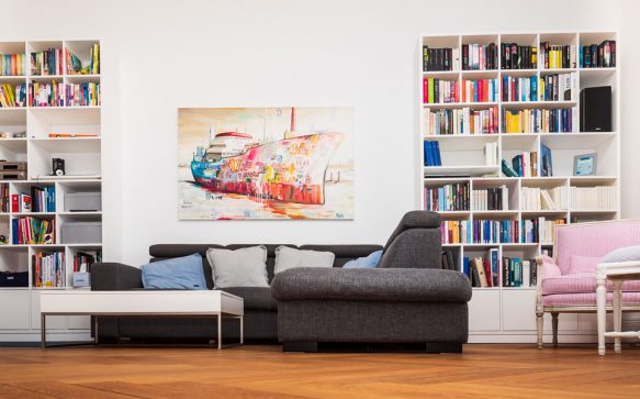 Mit diesen Tipps machst du dein Regal zum Highlight