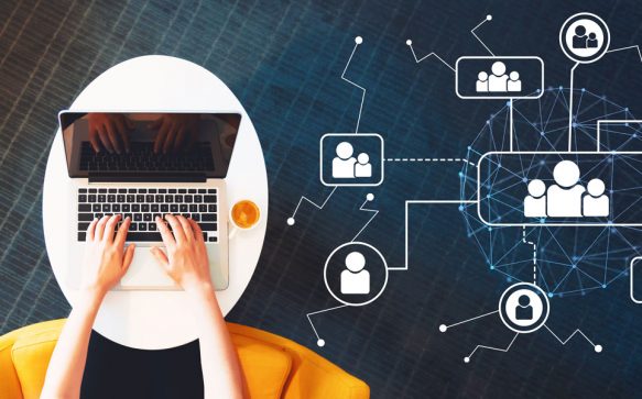 Richtig netzwerken: So knüpfst und pflegst du Kontakte