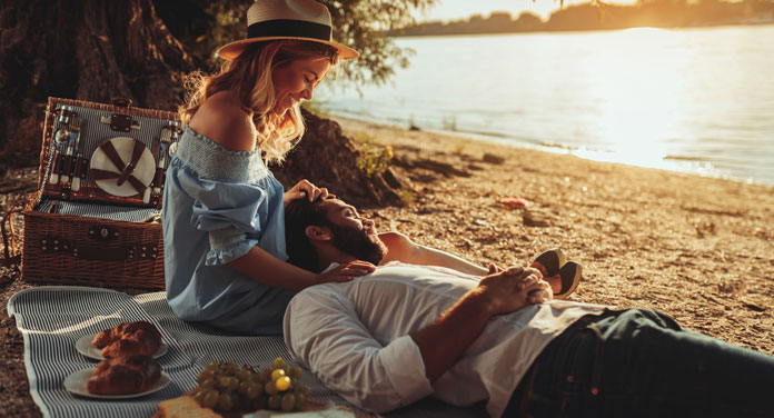 outdoor-date Outdoor Date im Freien