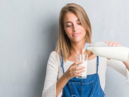 Warum du besser zur Biomilch greifen solltest