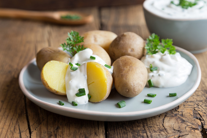 Speisequark und Kartoffeln