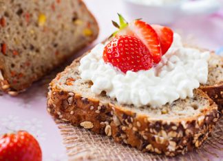 Eiweißbrot backen – einfach und lecker