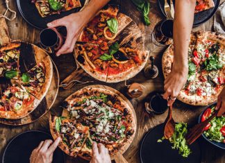 Low Carb Pizza: Die besten Ideen ohne Mehl