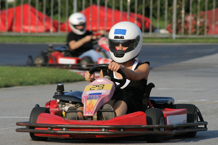 Aktivitäten Kart fahren Paar