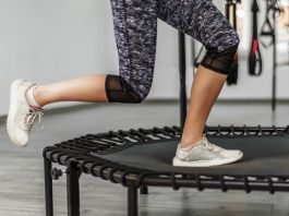 Hüpf dich schlank! Das beste Trampolin-Training für Zuhause
