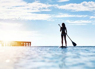 Stand Up Paddling: Warum jetzt alle beim SUP im Stehen paddeln