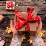 Kein Stress bei der Geschenksuche an Weihnachten – mit diesen 3 Tipps findest du das richtige Weihnachtsgeschenk für Freunde und Familie!