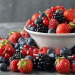 Superfood Beeren: So helfen dir die roten Früchte beim Abnehmen