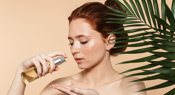 Rizinusöl – Die Beauty-Geheimwaffe für Haut und Haare