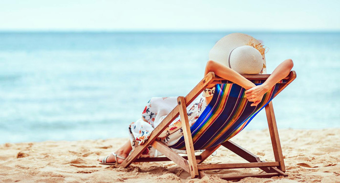 Endlich wieder Strandurlaub – 10 Essentials für die Badetasche