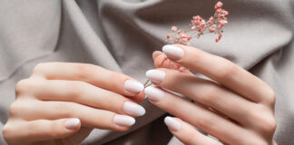 Weniger ist Mehr: Elegant und schlicht mit Milky Nails