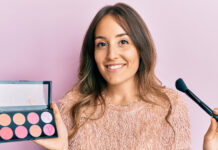 Rouge richtig auftragen: Tipps & Tricks