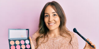 Rouge richtig auftragen: Tipps & Tricks