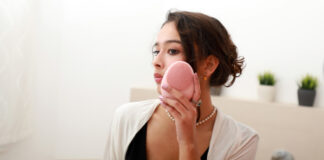 Skincare mit Ultraschall: Der Ovall Gesichtsreiniger im Test