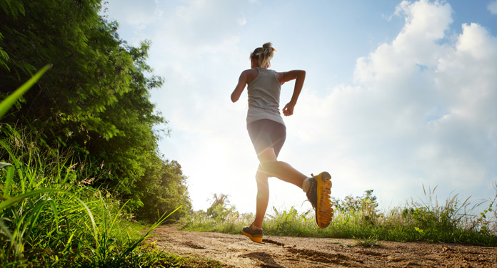 https://www.ajoure.de/wp-content/uploads/2022/07/jeden-tag-joggen-streak-running.jpg