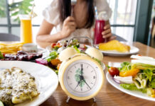 OMAD-Diät: Abnehmen mit One Meal A Day? Unsere Erfahrungen!