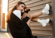 Weiße Sneaker kombinieren