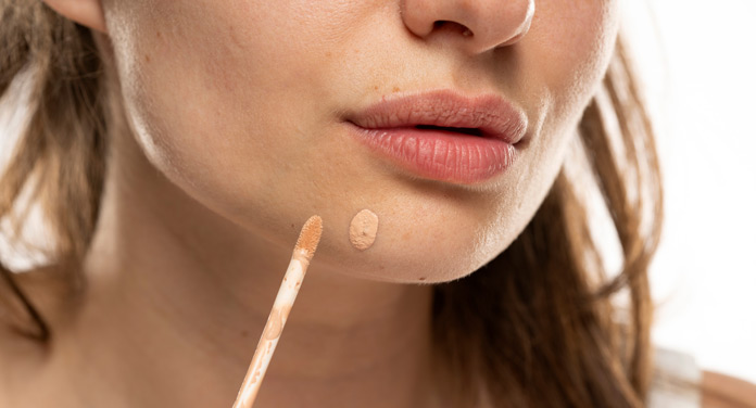 Make-up für unreine Haut