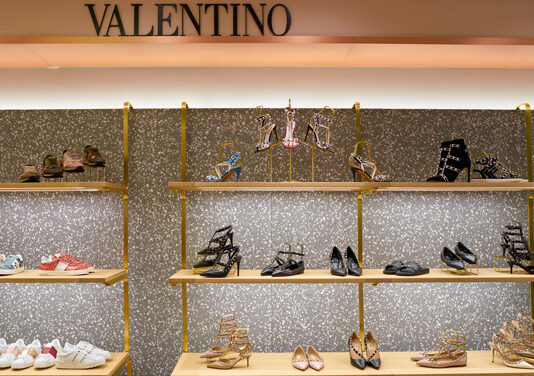 Warum sich Frauen gerne Designer-Schuhe kaufen
