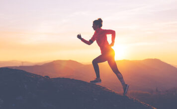 Bergauf laufen: Joggen mit Steigung