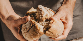 Tipps, wie man hartes Brot weich machen kann