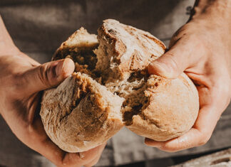 Tipps, wie man hartes Brot weich machen kann