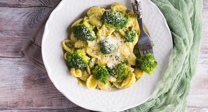 Pasta mit Brokkoli und Knoblauch